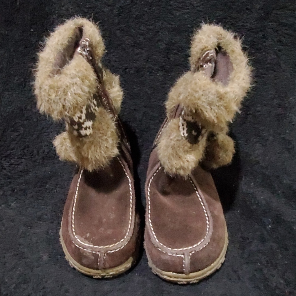 Evg Leather upper boots for girls.